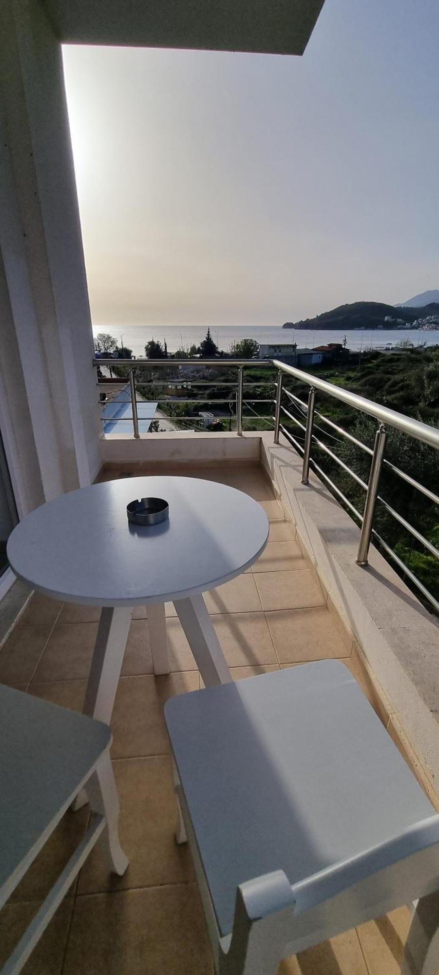 Zahos Hotel Himarë Exterior foto